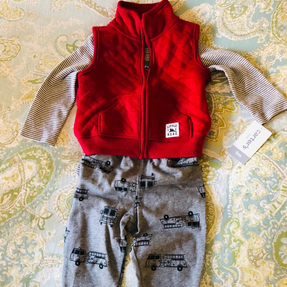 NWT fire truck outfit